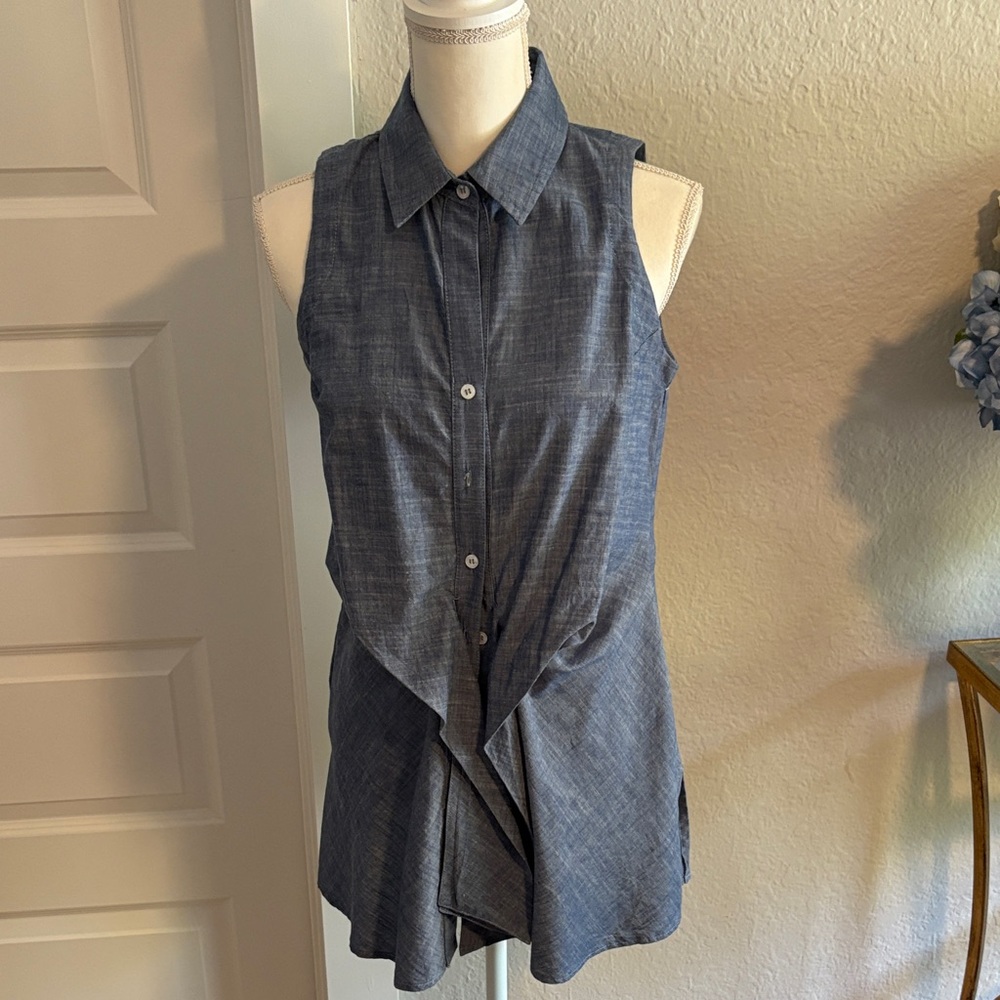 Finley denim tunic top size small